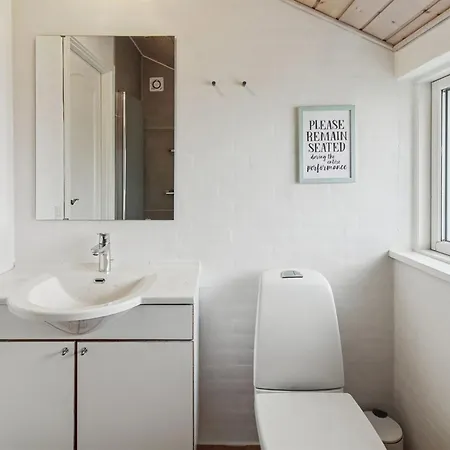 Sakulfuer - 2-5km From The Sea By Interhome Feriehus